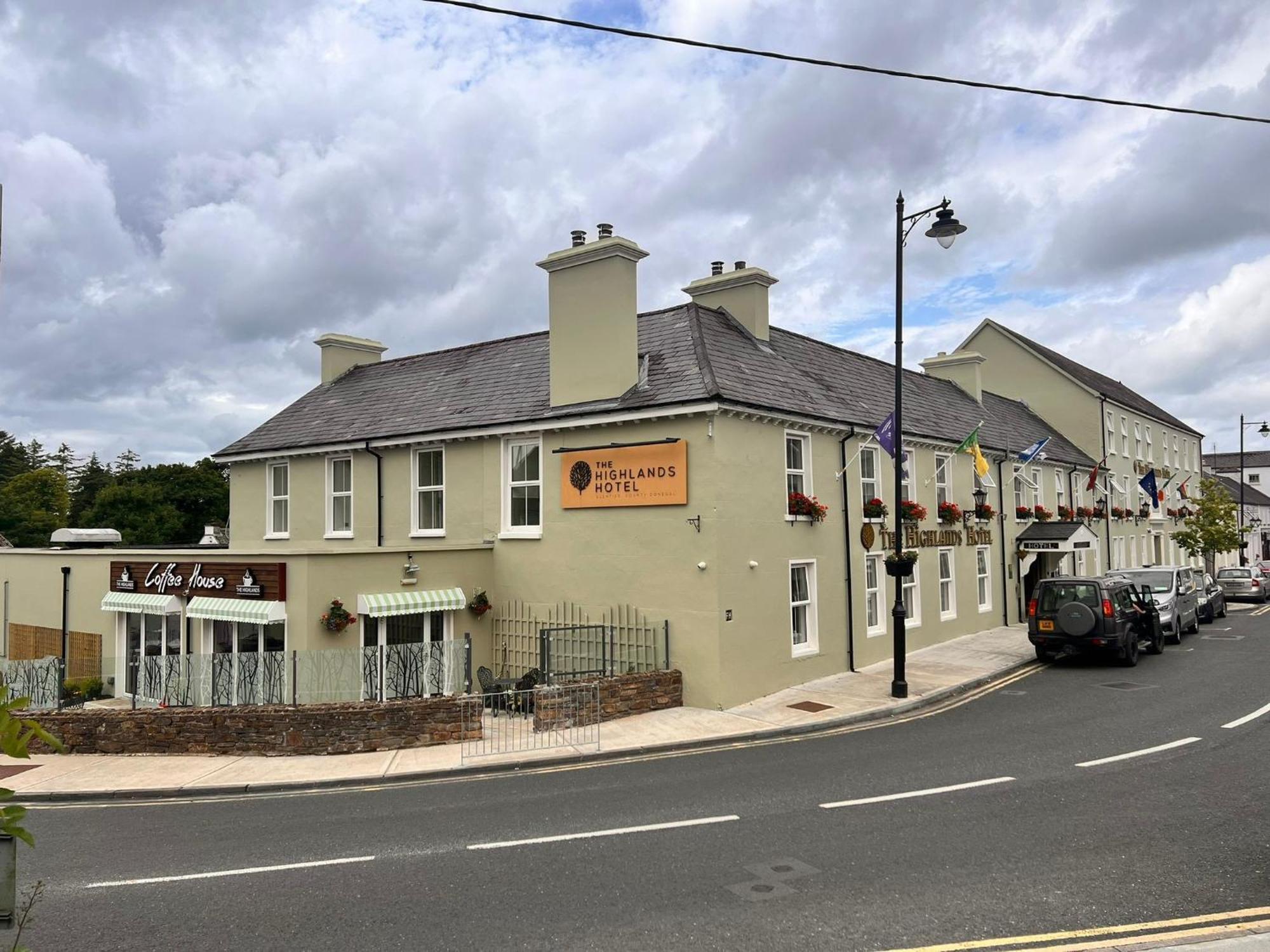 The Highlands Hotel Glenties Dış mekan fotoğraf